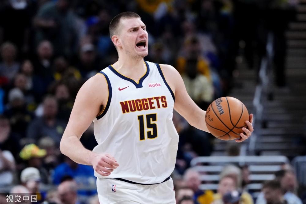 随着她的发 随着她的发